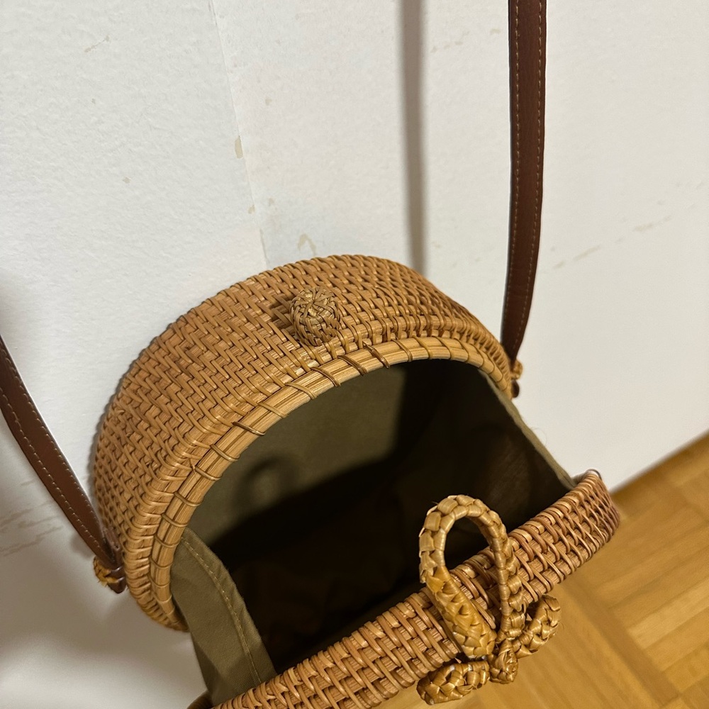 Rattan Crossbody Bag - Picture 2 of 5